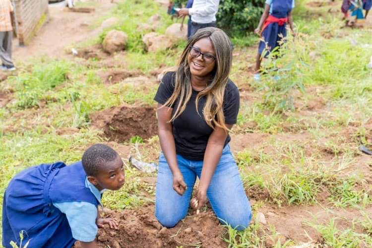 Malawi: Optical Photography Leads Yolodani Primary School Learners in Chilomoni to Plant 1000 Trees