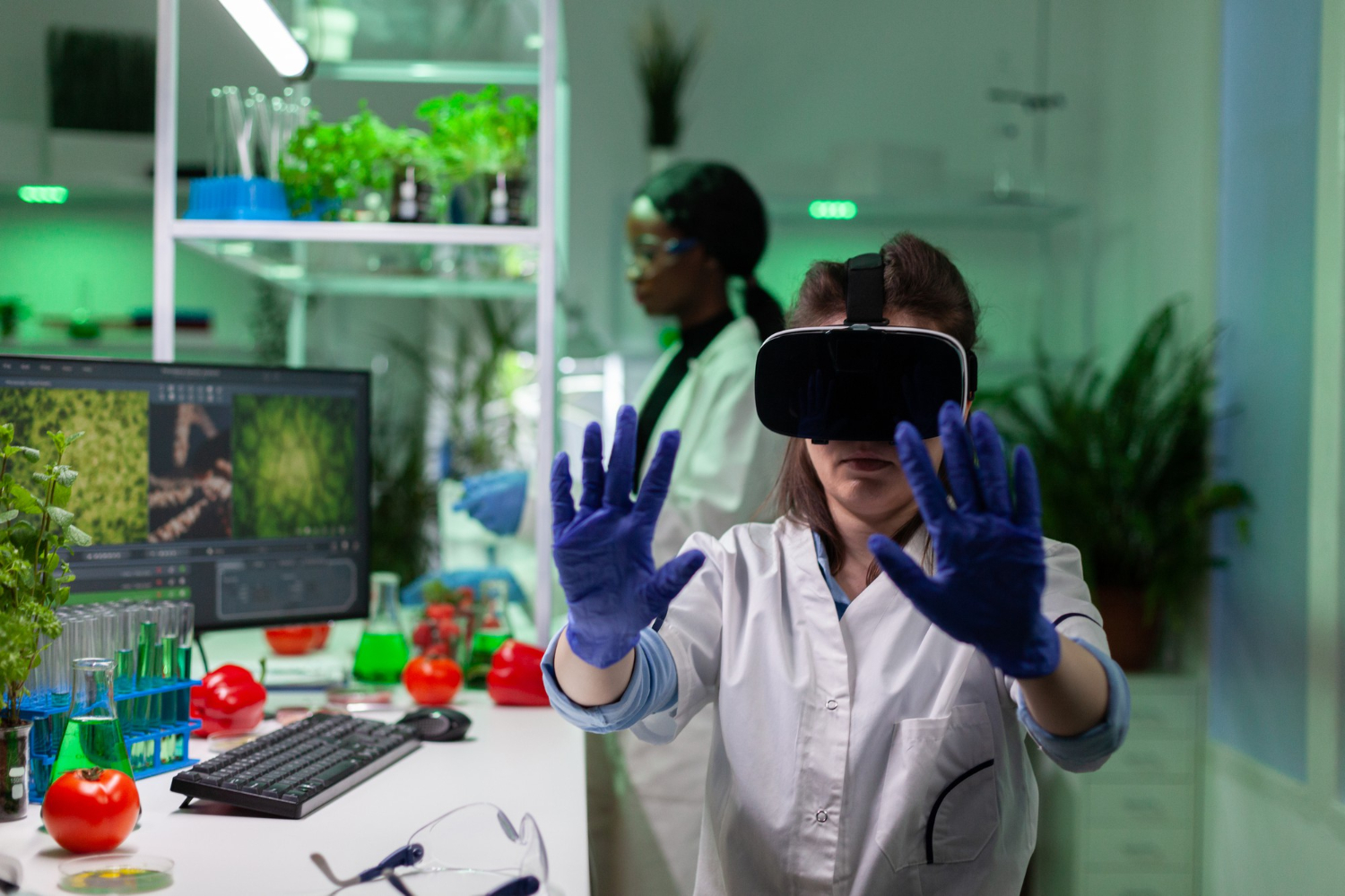 The Science Behind Everyday Technology - Antvt.com