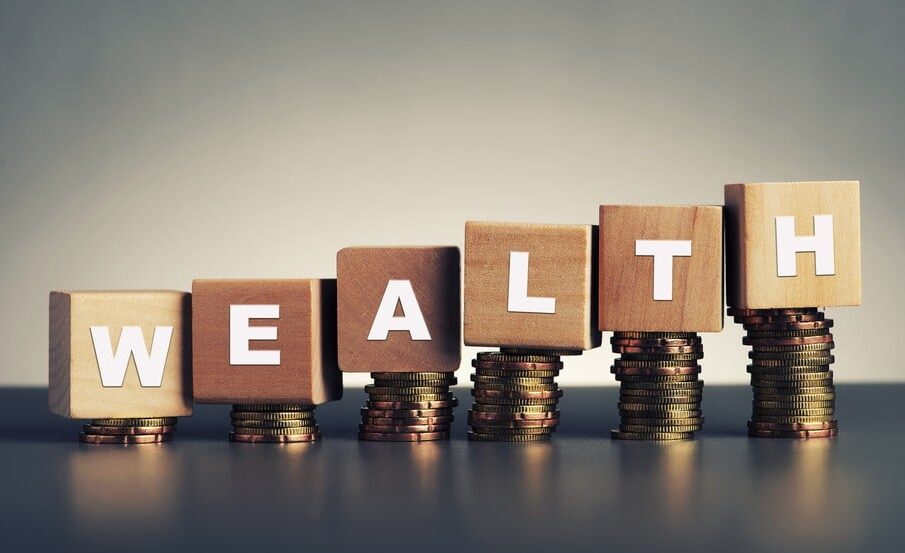 Financial Habits That Build Wealth Slowly