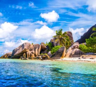 Reviewing Popular African Travel Destinations