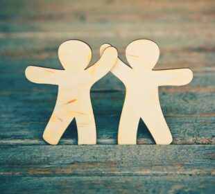 Relationship Habits That Strengthen Trust