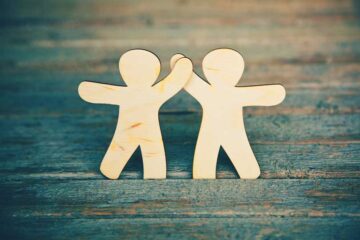 Relationship Habits That Strengthen Trust