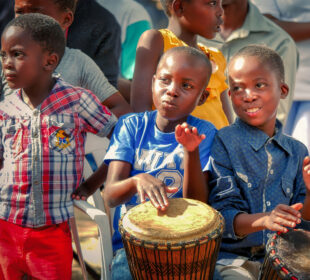 Travel Experiences That Support Local Communities