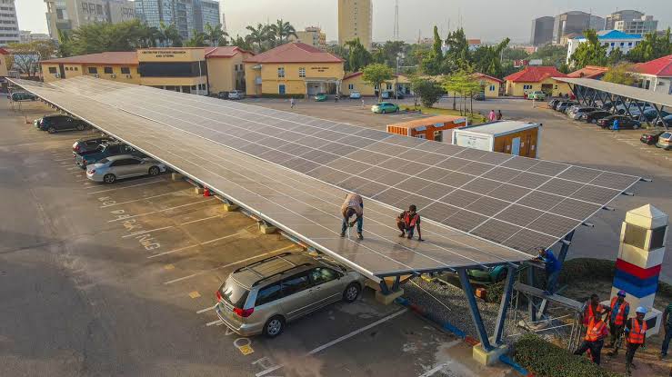 The Business of Renewable Energy Startups